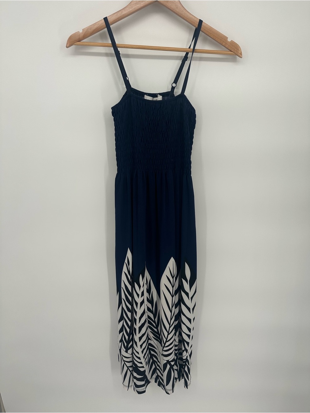 5th & Love Navy Maxi Dress with White Leaf Border